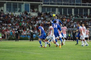 Stojanović postiže gol za Jagodinu