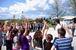 Na pitanje ko navija za Jagodinu