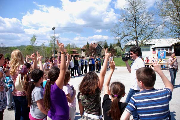 Na pitanje ko navija za Jagodinu