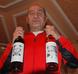 Noka samuraj sa vinom