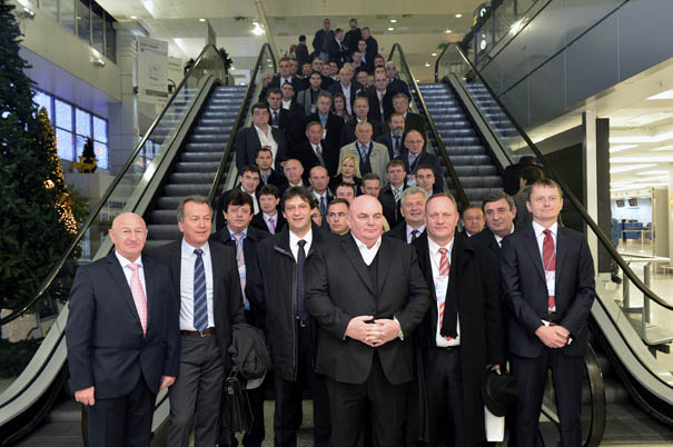 Srpska delegacija na aerodromu