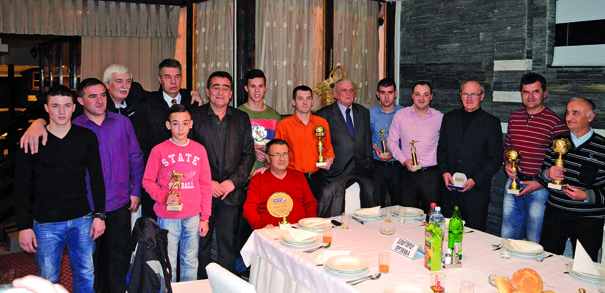 Priznanja u pravim rukama: dobitnici priznanja FS Pomoravskog okruga