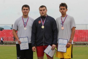 Aca i Nemanja sa medaljama