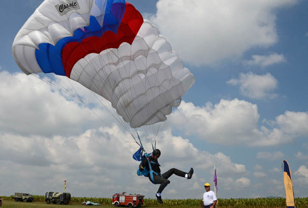 Skok na padobranskom kupu "Goran Ostojić" prošle godine