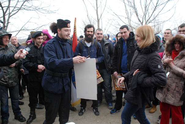 Martina Nikolić, jedina žena među plivačima