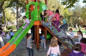 Park u centru grada na meti vandala