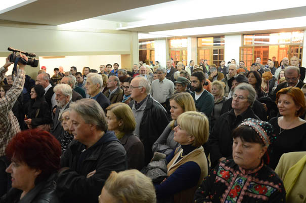 Bijenale u žiži: izuzetno veliki broj posetilaca na otvaranju izložbe