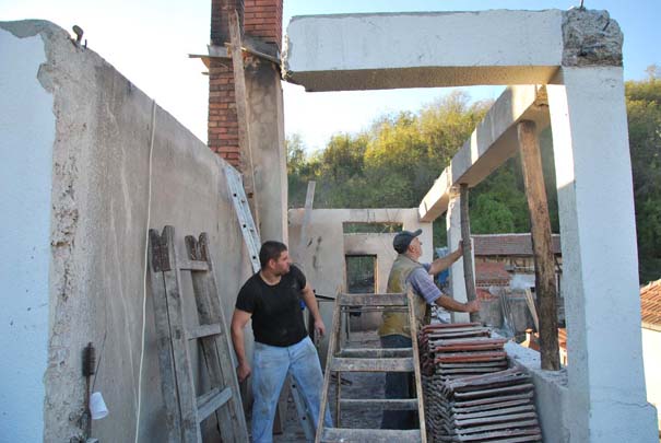 Dimitrijevicima pomazu Igorove kolege