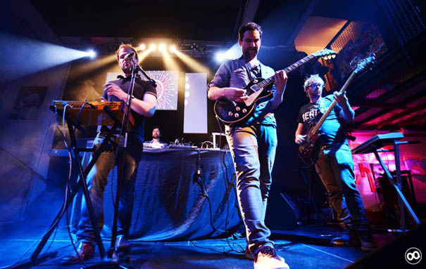 Metju sa svojom grupom ,,Mehari,,