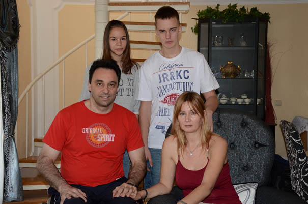  Zvonko sa suprugom Marinom i decom Mladenom i Magdalenom