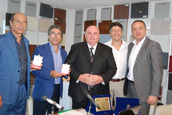 Marković braći Turi poklonio zlatnike