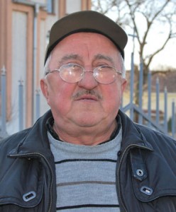 Momčilo Dačić neće više da bude hobi poljoprivrednik, pa je njive dao u zakup