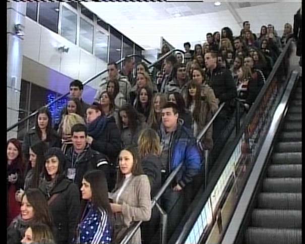 Studenti na aerodromu