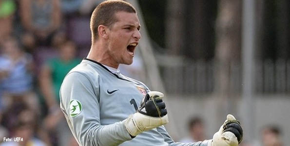 Tokom celog šampionata u Litvaniji Rajković briljirao na golu državnog tima