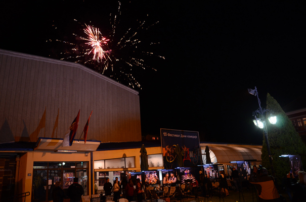 Svečano otvaranje Festivala propraćeno i vatrometom u centru grada