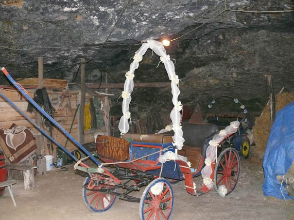 Milašinove čeze prijatelje voze do oltara