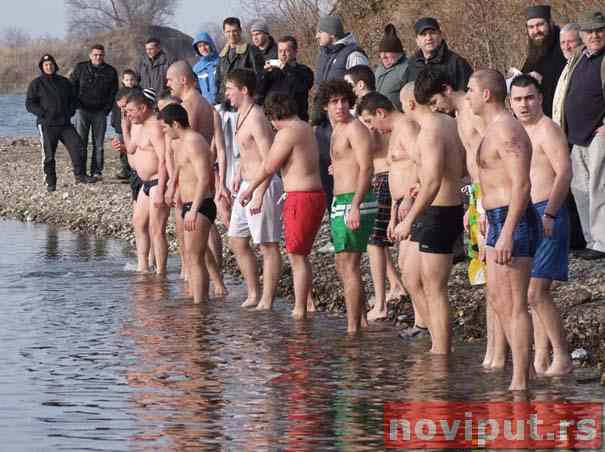 Prošlogodišnji plivači za Časni krst