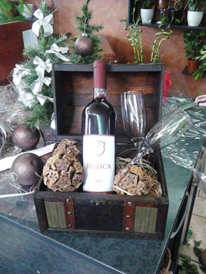 Ružica okićena srebrnom medaljom