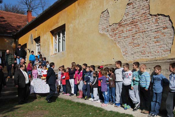 Škola u Strmostenu prilično ruinirana