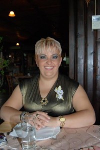 I pored toga što ima dečju paralizu, Kristina je pozitivna mlada žena 