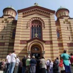 Raspored bogosluzenja o Vaskrsu 2013. godine